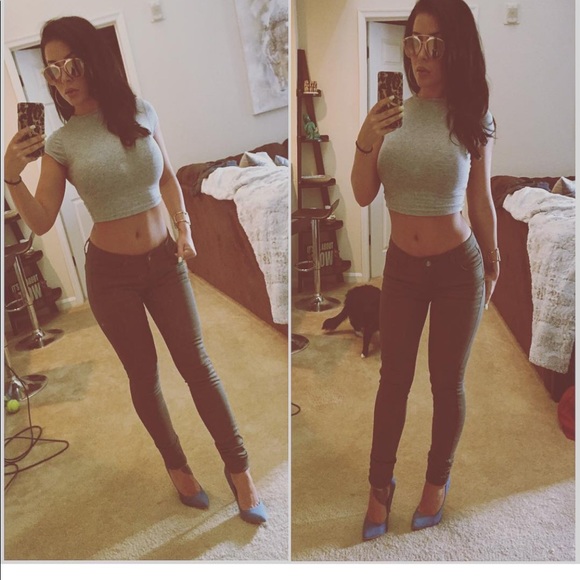 Crop T-shirt bundle - Picture 4 of 4